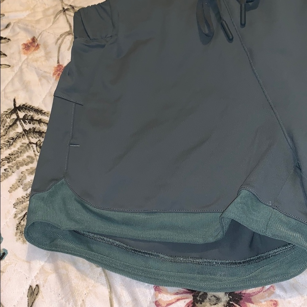 Lululemon shorts - Picture 2 of 4
